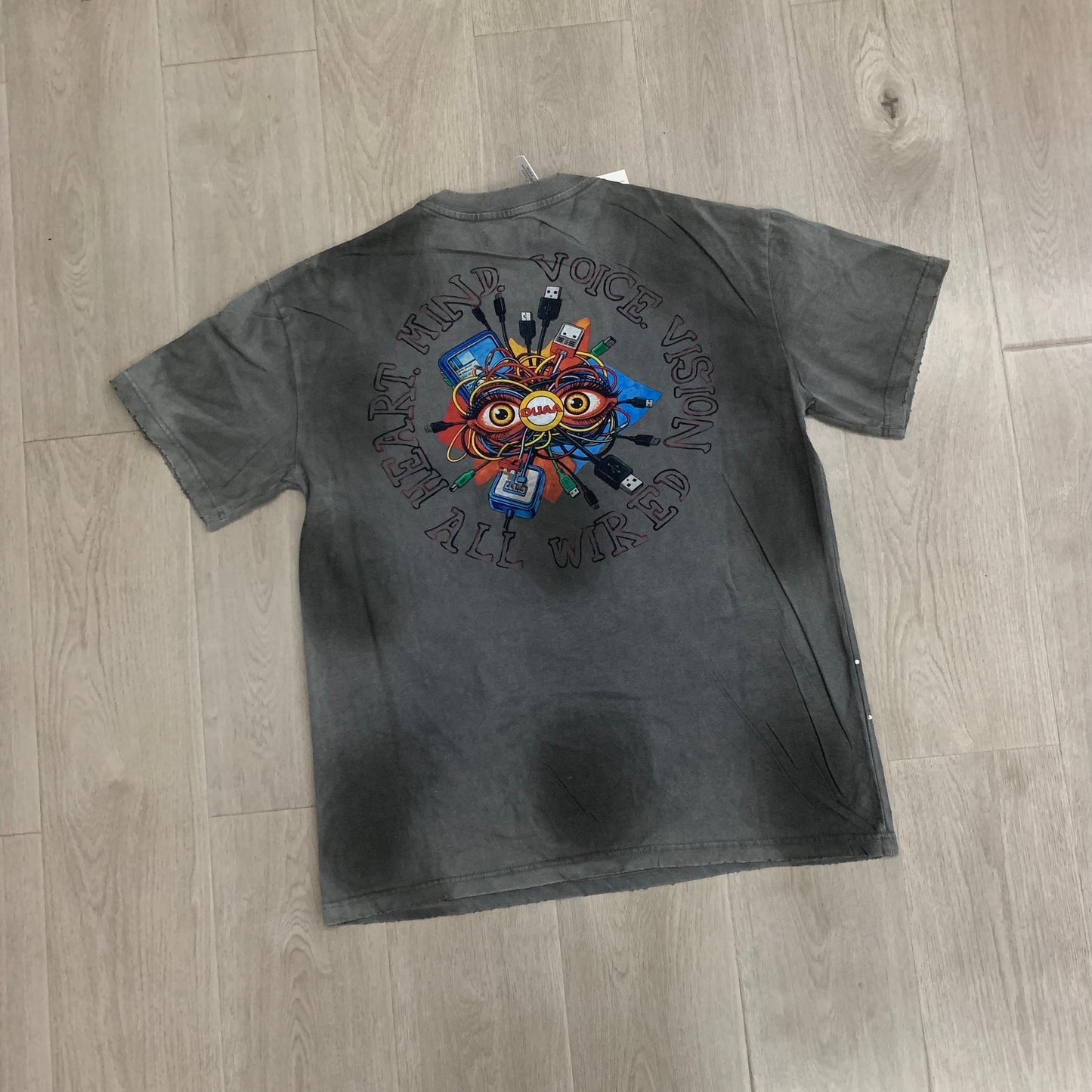DUAA Tshirt 11